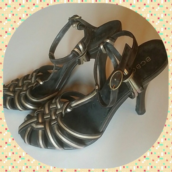 Shoes Brown & Gold closed toed Heels sz 7 1/2 - Picture 1 of 8